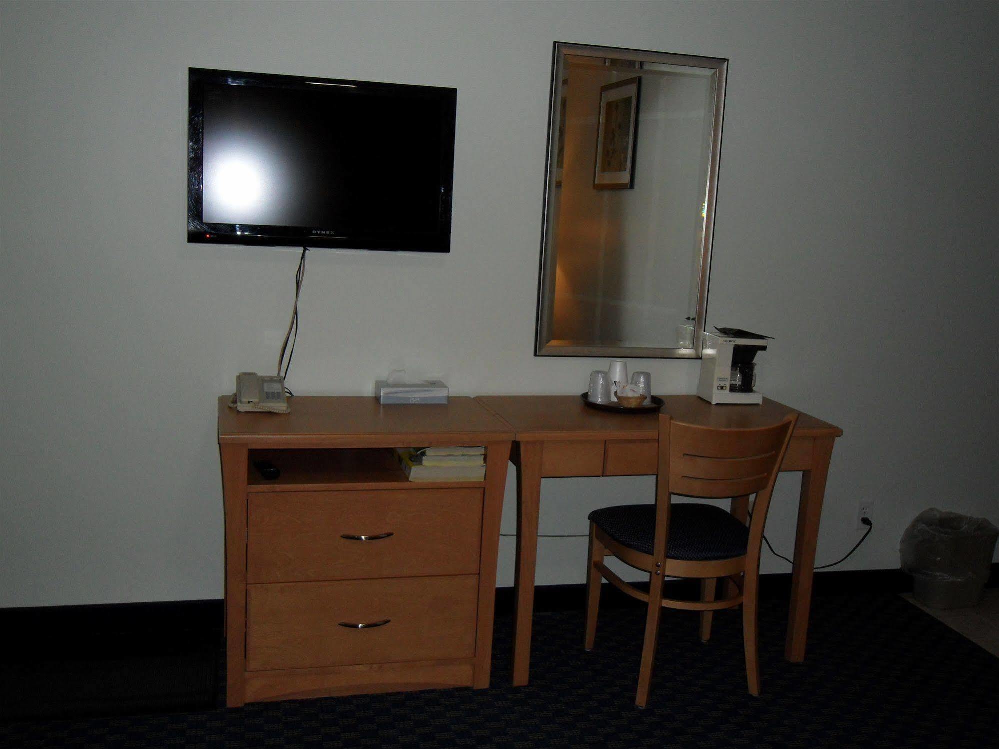 Westway Inn Motel Neepawa Extérieur photo