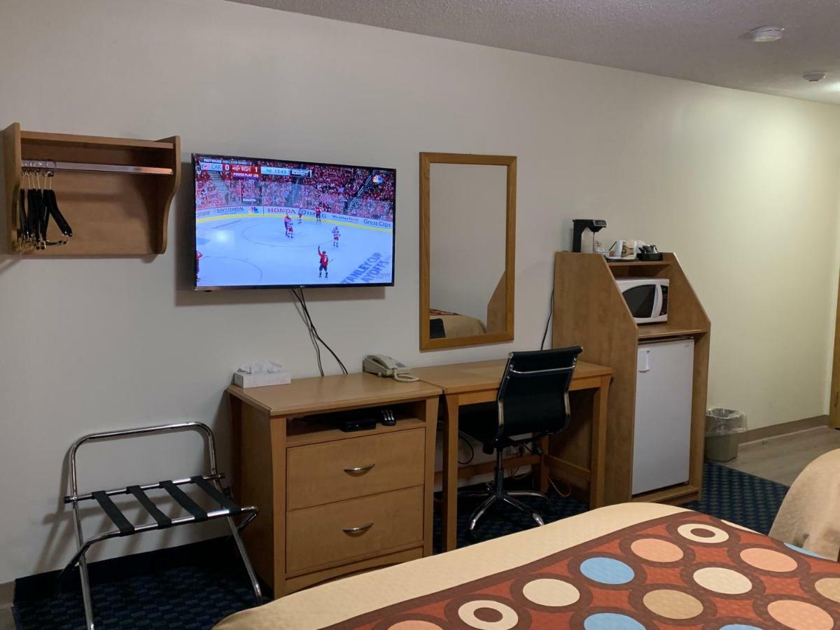 Westway Inn Motel Neepawa Extérieur photo