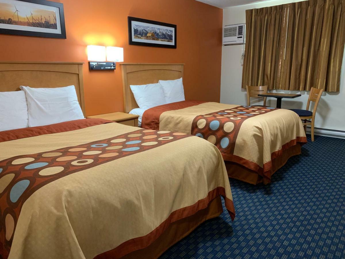 Westway Inn Motel Neepawa Extérieur photo