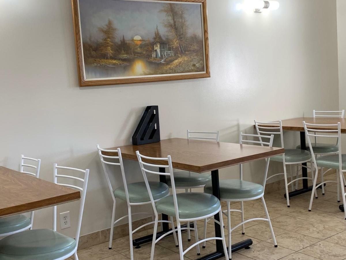 Westway Inn Motel Neepawa Extérieur photo